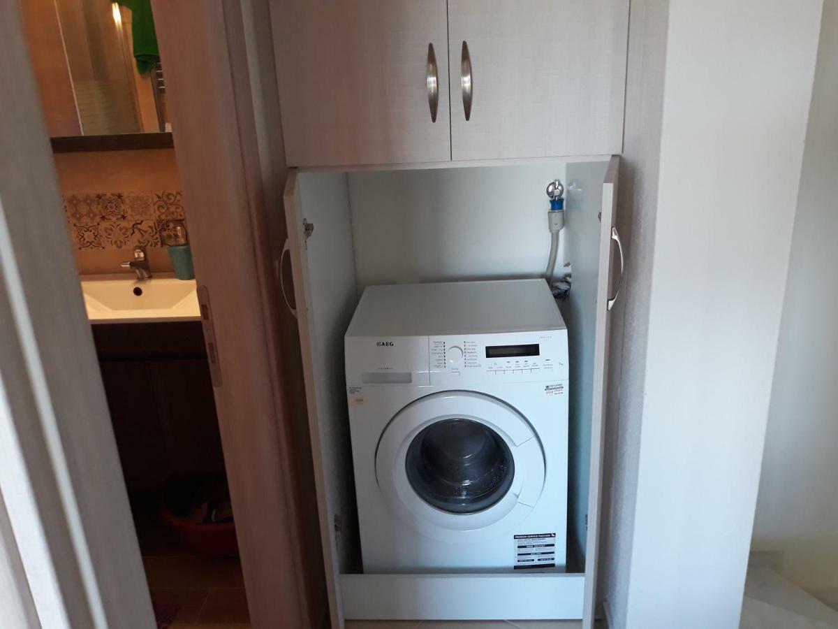 הוילה ניקיטי Nadiya House מראה חיצוני תמונה