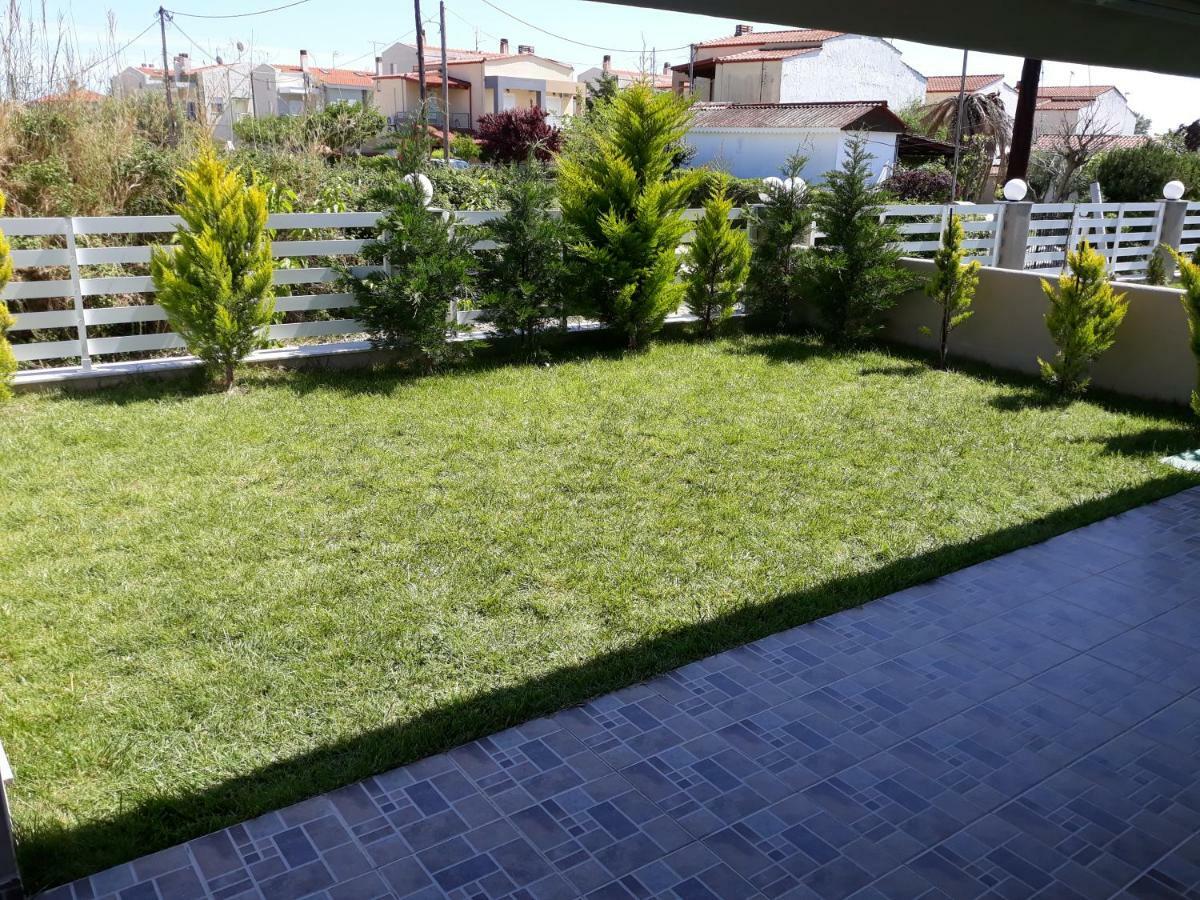 הוילה ניקיטי Nadiya House מראה חיצוני תמונה
